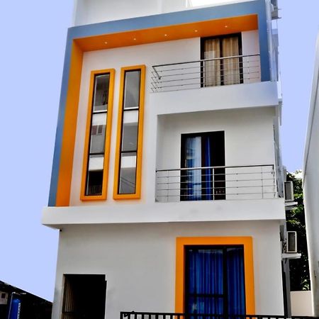 Villa Uthram Residency à Kochi Extérieur photo