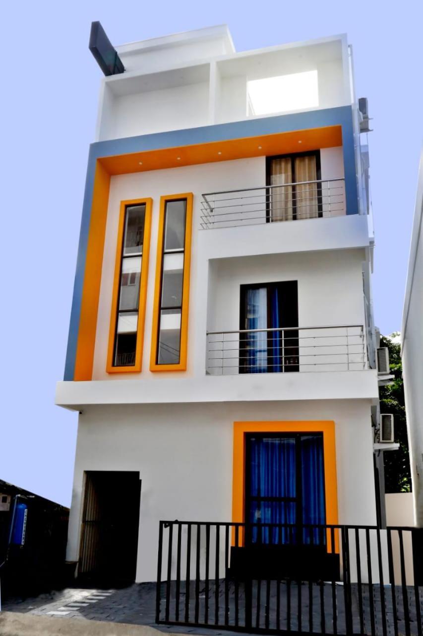 Villa Uthram Residency à Kochi Extérieur photo